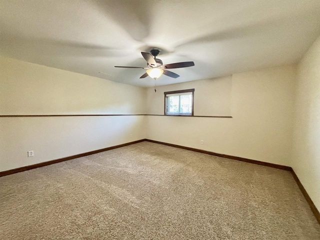 910 Riverview Court, Marshall, WI 53559