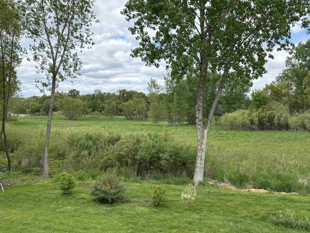 910 Riverview Court, Marshall, WI 53559