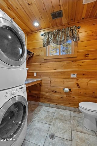 4320 Firefly View Way, Gatlinburg, TN 37738