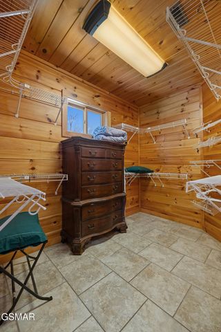 4320 Firefly View Way, Gatlinburg, TN 37738