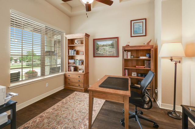2285 Nature View LOOP, Driftwood, TX 78619