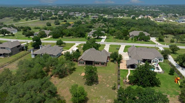 2285 Nature View LOOP, Driftwood, TX 78619