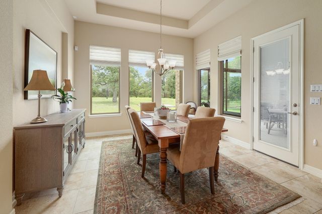 2285 Nature View LOOP, Driftwood, TX 78619
