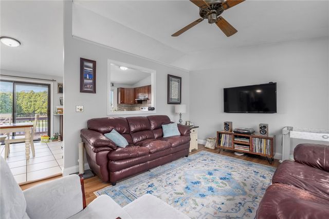 11 Nichole Lane, Coventry, RI 02816