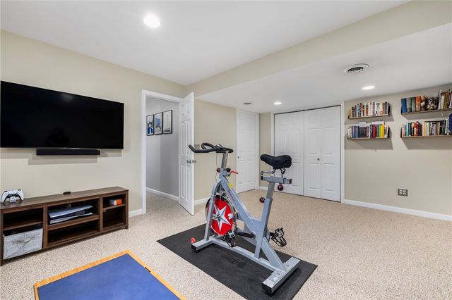 11 Nichole Lane, Coventry, RI 02816