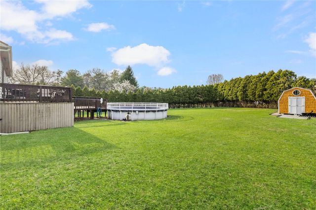 11 Nichole Lane, Coventry, RI 02816