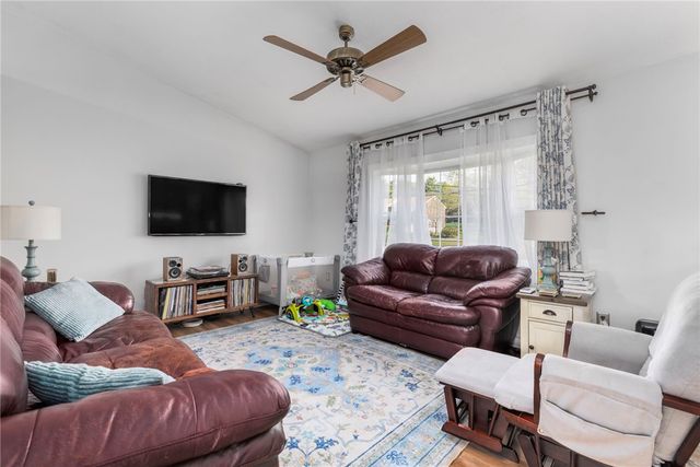 11 Nichole Lane, Coventry, RI 02816