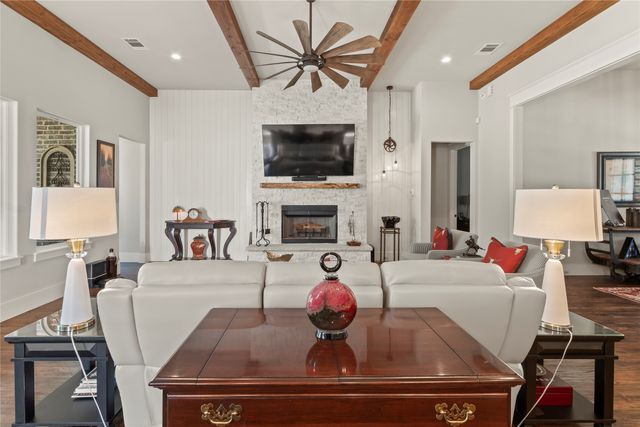 148 Hilton Head Island Drive, Mabank, TX 75156