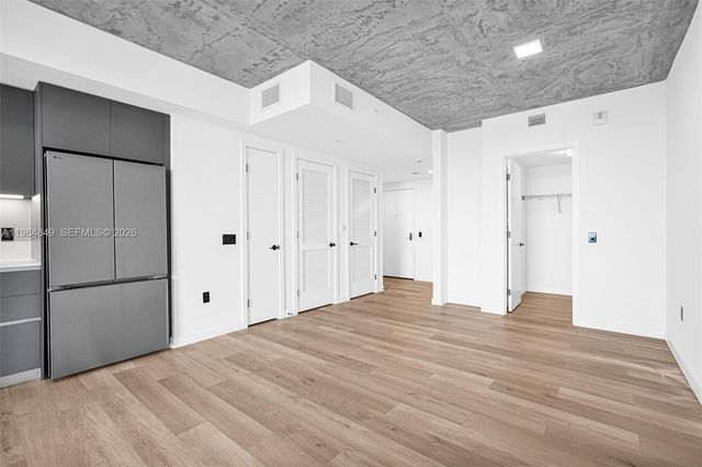 307 SW 5th St 1809, Fort Lauderdale, FL 33315