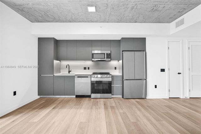 307 SW 5th St 1809, Fort Lauderdale, FL 33315