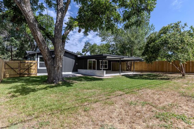 7803 Lazy LN, Austin, TX 78757