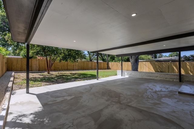 7803 Lazy LN, Austin, TX 78757
