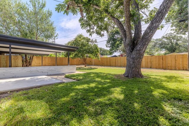 7803 Lazy LN, Austin, TX 78757