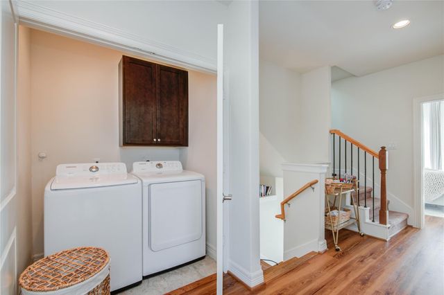 738 Link Road, Houston, TX 77009