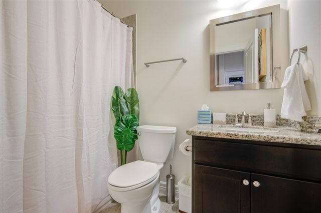 738 Link Road, Houston, TX 77009