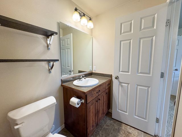 2613 56th Avenue S, Fargo, ND 58104