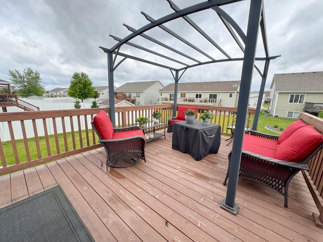 2613 56th Avenue S, Fargo, ND 58104