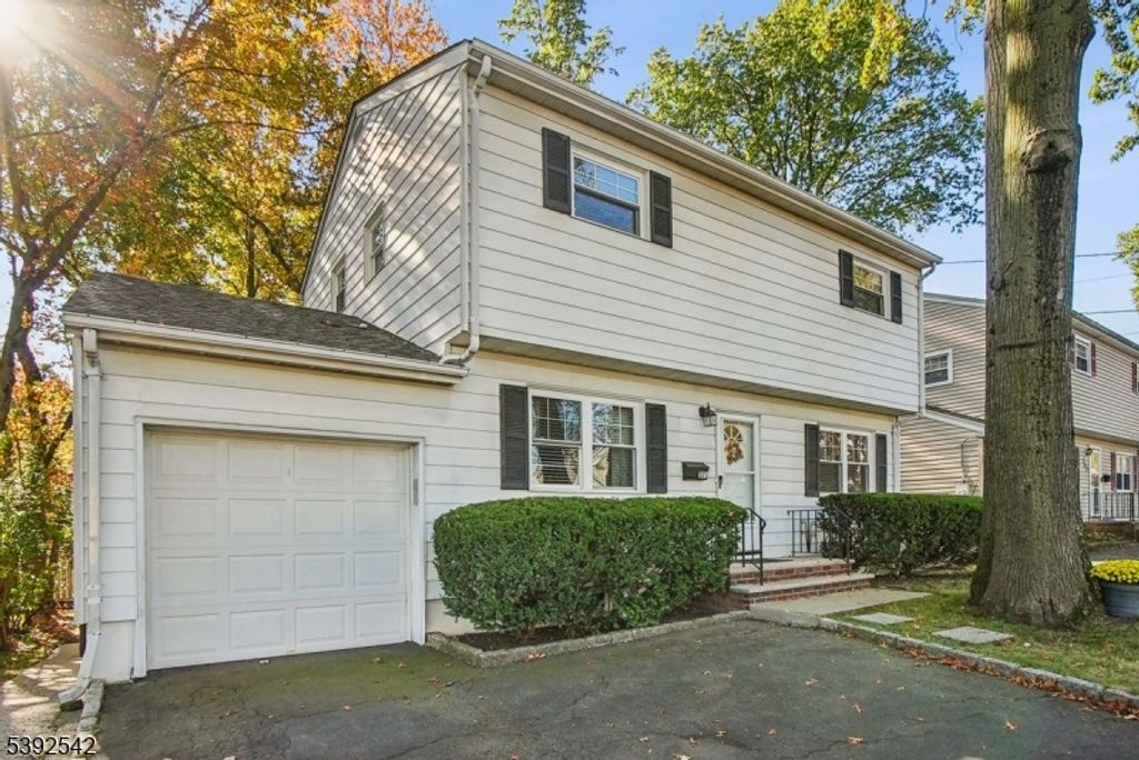 371 W Passaic Ave, Bloomfield Twp., NJ 07003