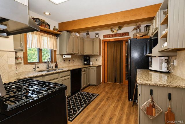 8 Budd Avenue, Middletown, NY 10940
