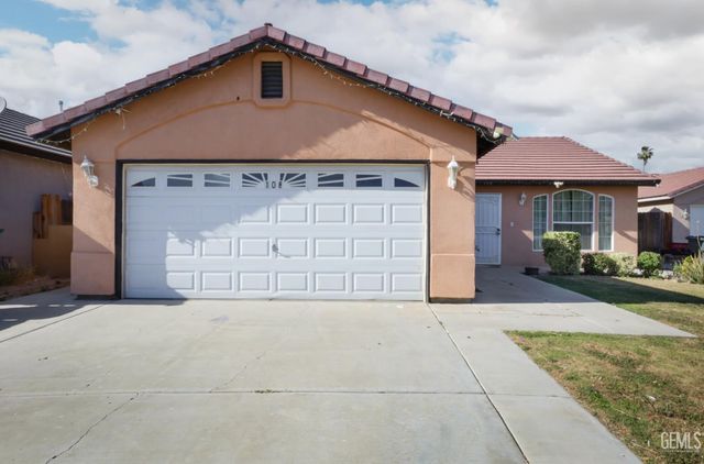 108 Sunny Meadow Drive, Bakersfield, CA 93308