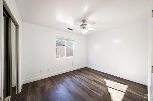 108 Sunny Meadow Drive, Bakersfield, CA 93308