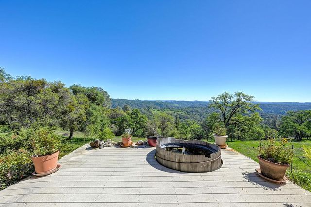 6013 Dolomite Drive, El Dorado, CA 95623