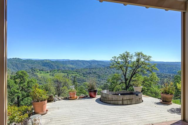 6013 Dolomite Drive, El Dorado, CA 95623