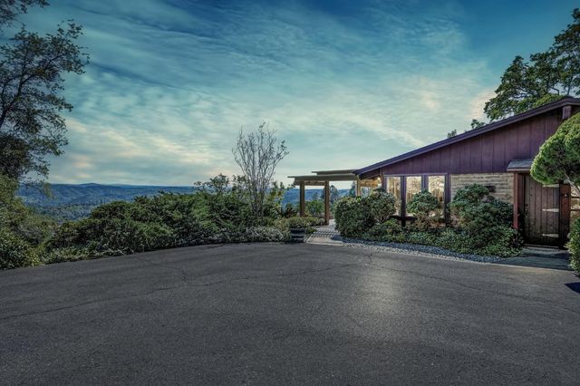 6013 Dolomite Drive, El Dorado, CA 95623