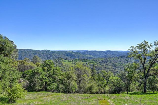 6013 Dolomite Drive, El Dorado, CA 95623