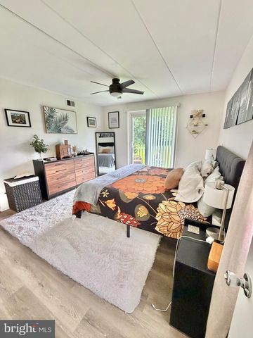 622 COUNTRY LN, Morton, PA 19070