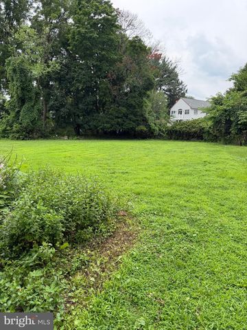 622 COUNTRY LN, Morton, PA 19070