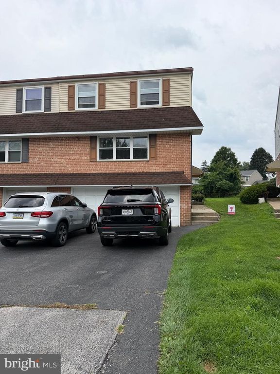 622 COUNTRY LN, Morton, PA 19070