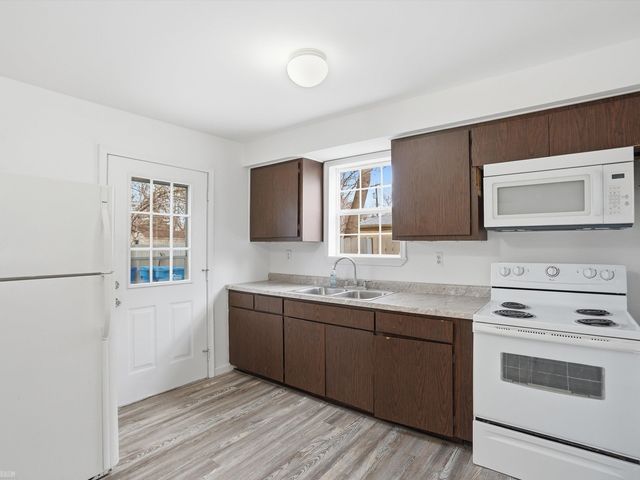 11083 Ford Avenue, Warren, MI 48089