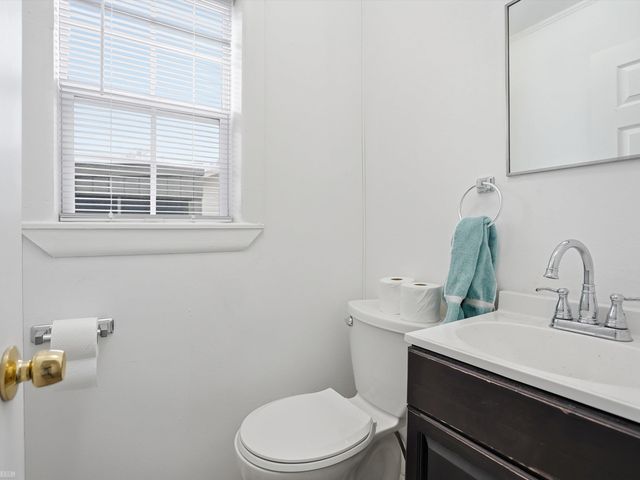 11083 Ford Avenue, Warren, MI 48089