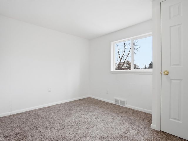 11083 Ford Avenue, Warren, MI 48089