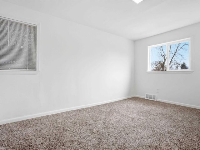 11083 Ford Avenue, Warren, MI 48089