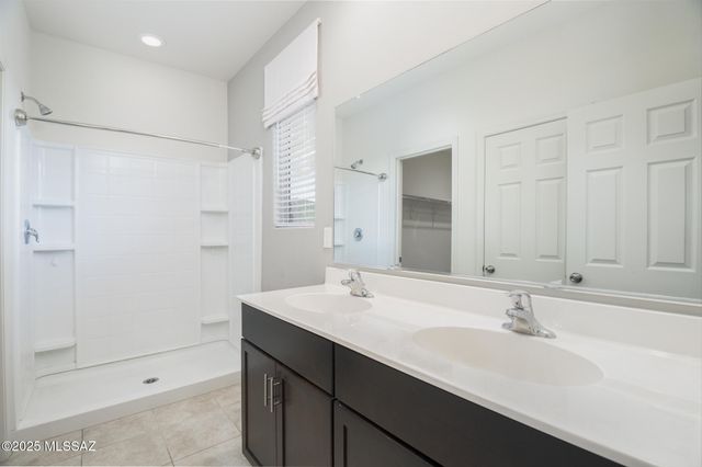 10836 W Claxton Drive, Marana, AZ 85653