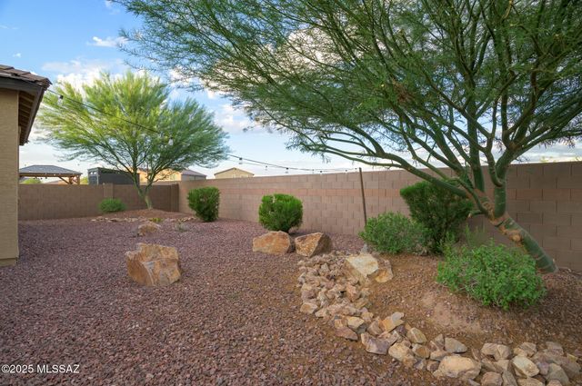 10836 W Claxton Drive, Marana, AZ 85653