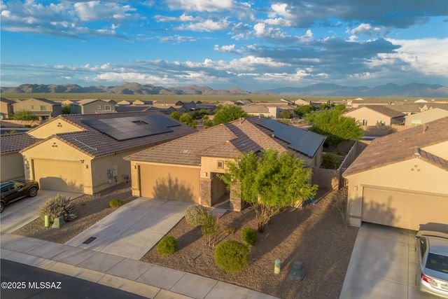 10836 W Claxton Drive, Marana, AZ 85653