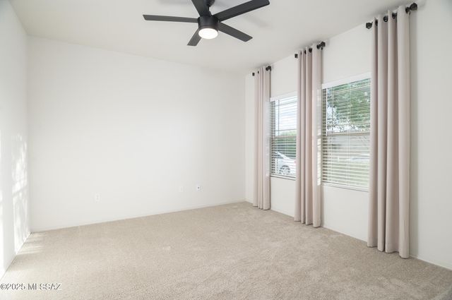 10836 W Claxton Drive, Marana, AZ 85653