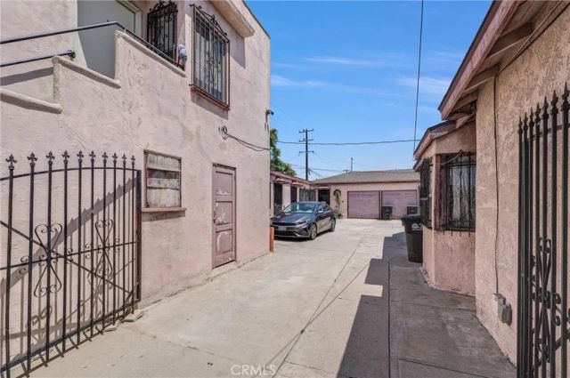 4761 Hubbard, Los Angeles, CA 90022