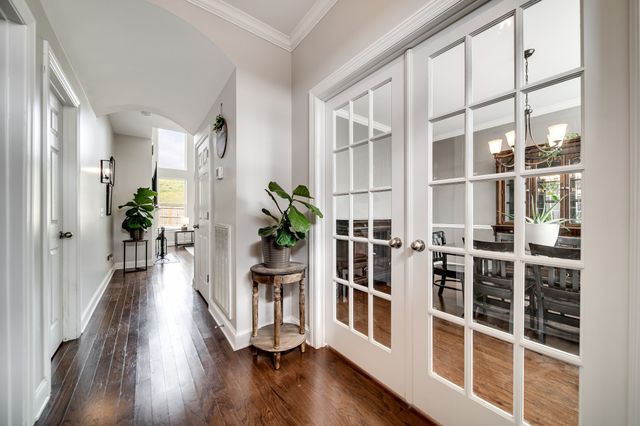 144 Ervin St, Hendersonville, TN 37075