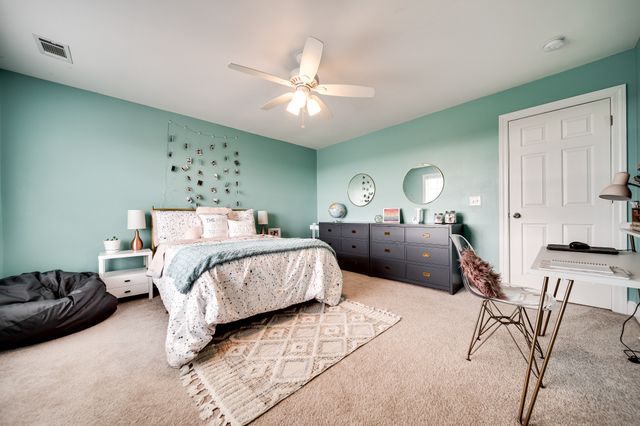 144 Ervin St, Hendersonville, TN 37075