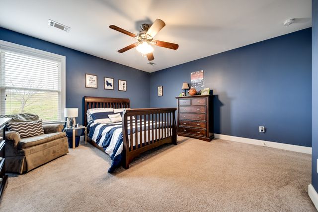 144 Ervin St, Hendersonville, TN 37075