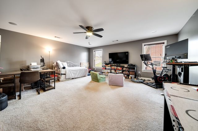 144 Ervin St, Hendersonville, TN 37075
