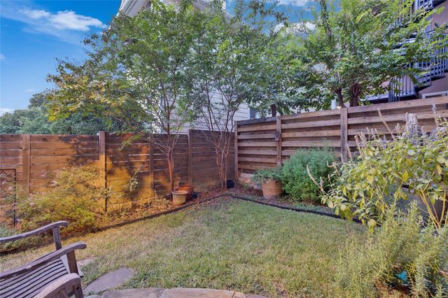 2504 Kinney RD A, Austin, TX 78704