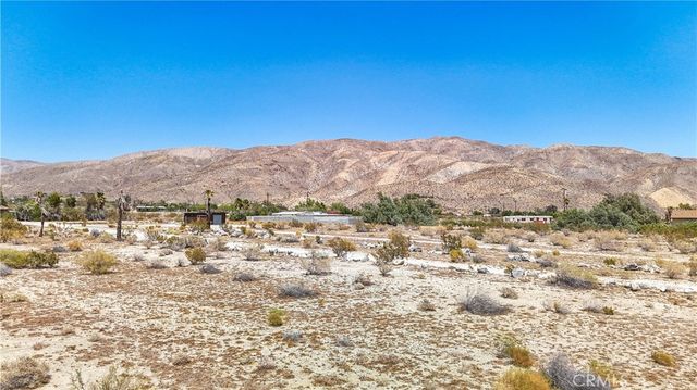 5 Dillon Road, Sky Valley, CA 92241