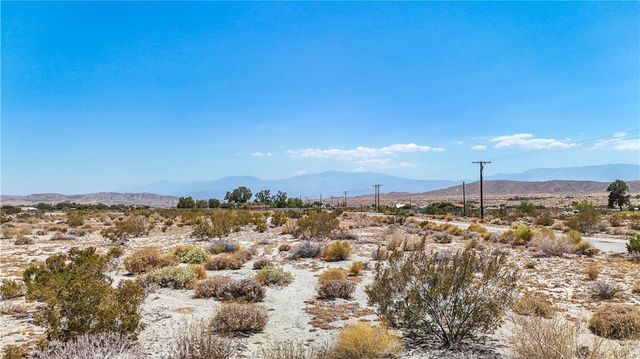 5 Dillon Road, Sky Valley, CA 92241