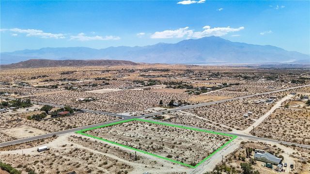 5 Dillon Road, Sky Valley, CA 92241