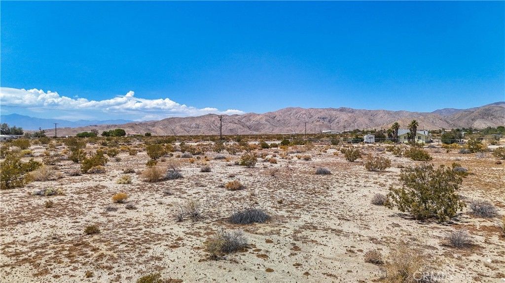Image 17 of property listing at 5 Dillon Road, Desert Hot Springs, CA 92241